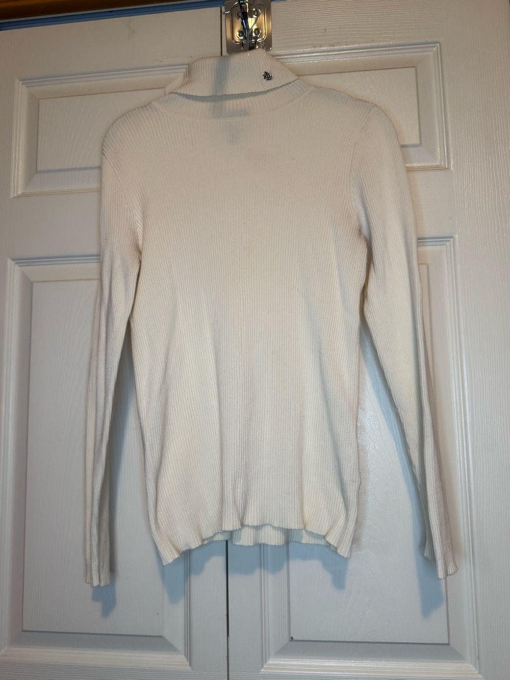 Lauren Ralph Lauren Cream Ribbed Turtleneck Sweater - M